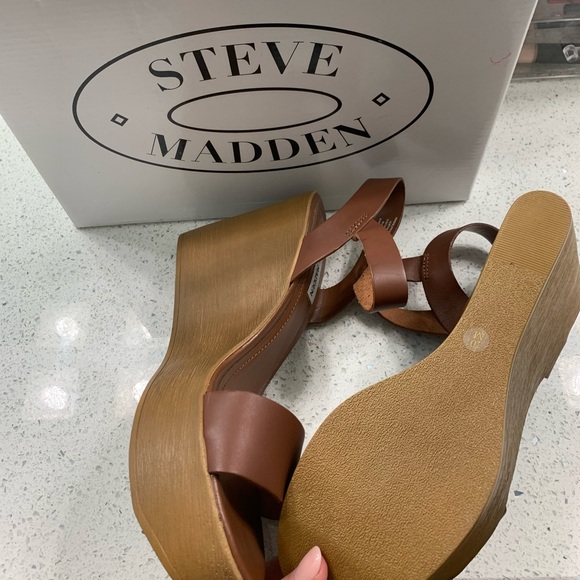 steve madden prinse wedge sandal